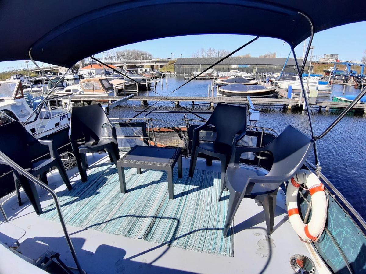 Hotel Motor Yacht Almaz Ámsterdam Exterior foto
